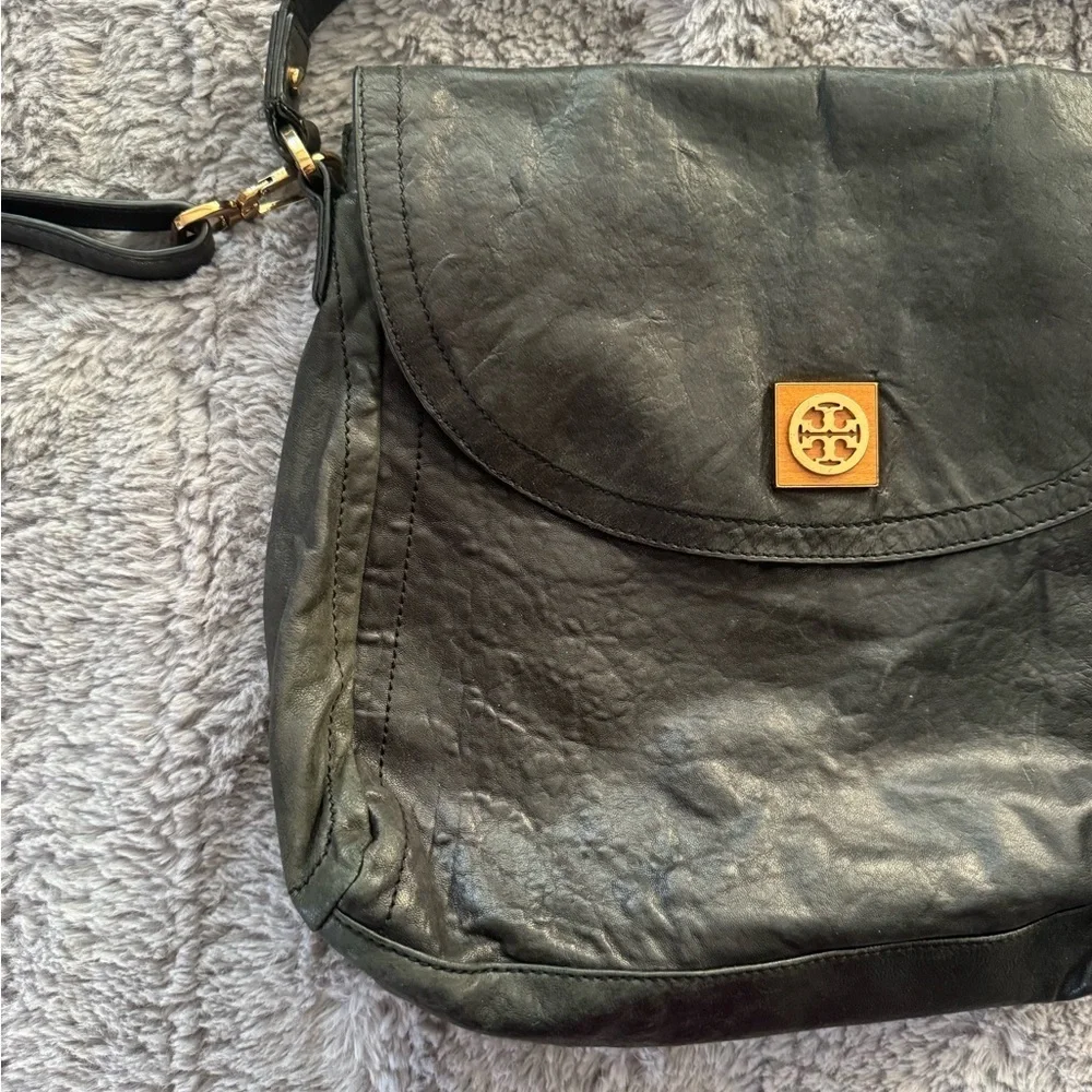 TORY BURCH Distressed Black Leather Crossbody Bag